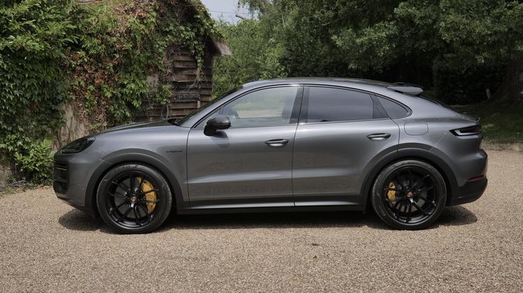PORSCHE CAYENNE COUPE Turbo E-Hybrid 5dr Tiptronic S [GT Package]